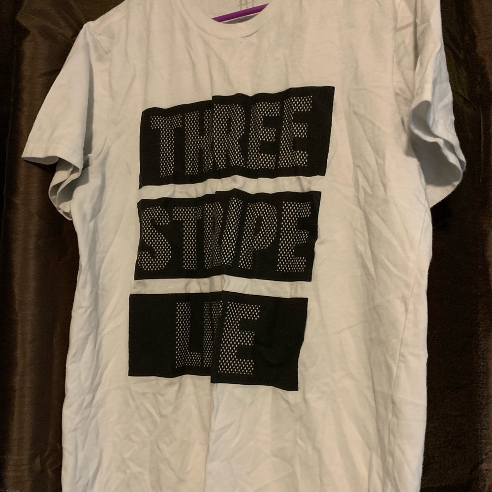 Adidas tshirt